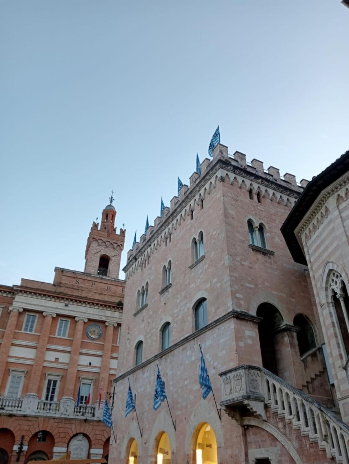 Bed And Breakfast Nikari Foligno Exterior photo